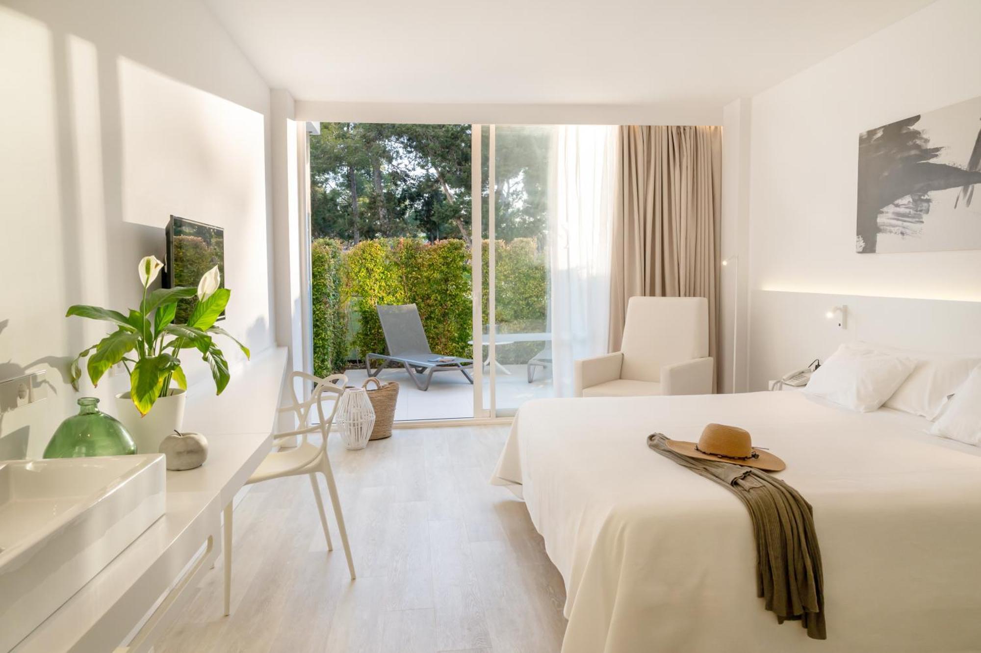 Els Pins Resort & Spa - Emar Hotels Sant Antoni de Portmany Zewnętrze zdjęcie